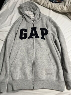Grey gap zip up